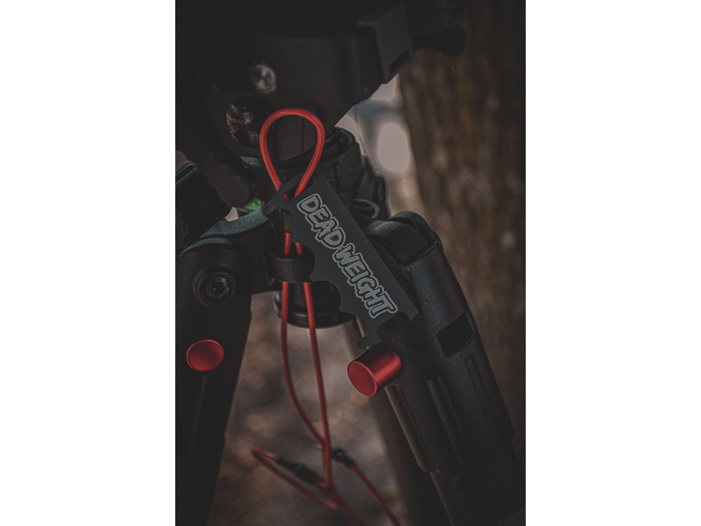 Dead Weight Adjustable Tripod Game Mount